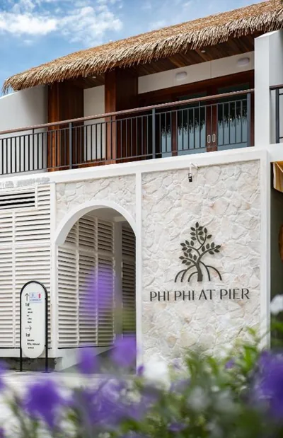 Phi Phi at Pier – Photos 4